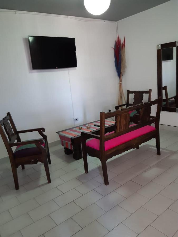 Апартаменты Departamento Plaza Сан-Сальвадор-де-Жужуй Экстерьер фото